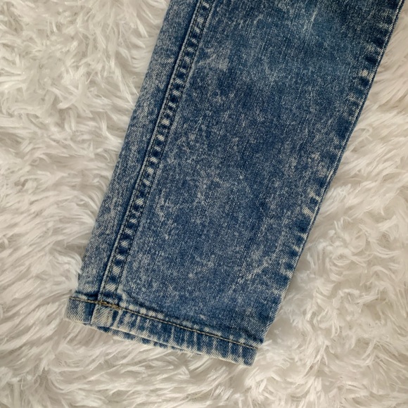 Guess 1981 skinny jeans 👖 acid wash - Picture 3 of 7